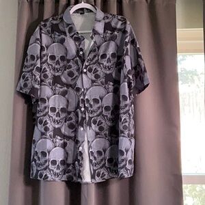 Men's Skull Print Shirt - Black and Gray
